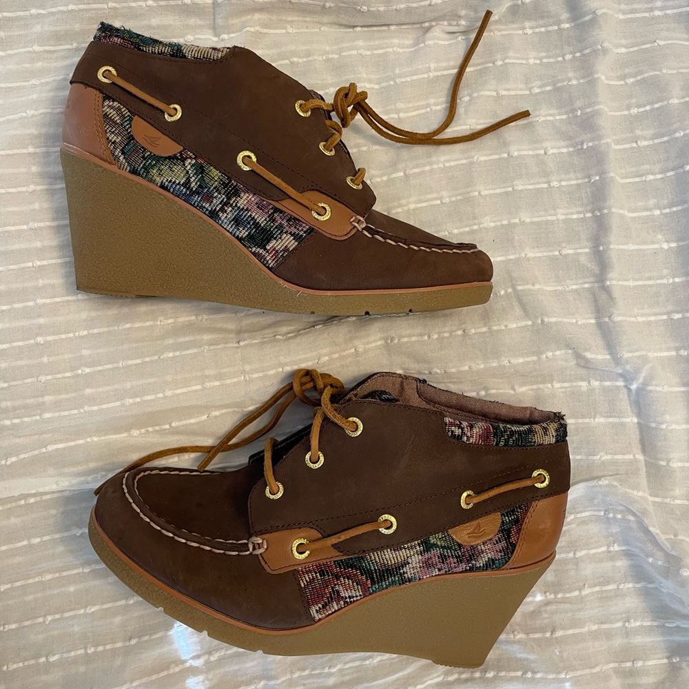Sperry Hadley Tapestry wedge boot